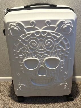 New IT Luggage Skull Travel Suitcase Spinner